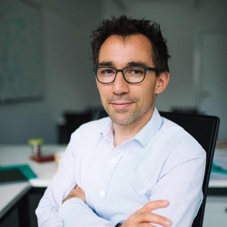 Prof.-Jurg-Schiffmann-768x768